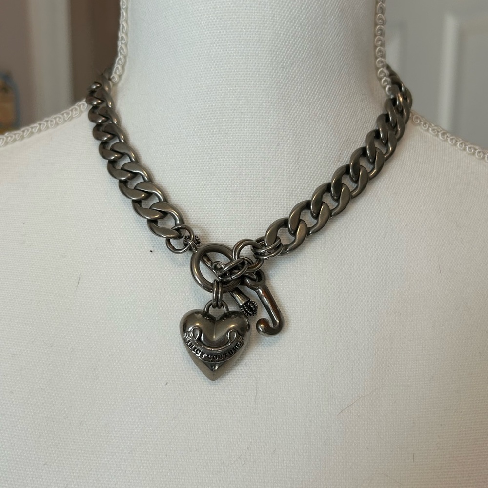 Vintage Juicy Couture Gunmetal Heart Charm Link Necklace - Picture 2 of 4
